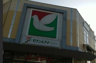 東逗子団地　１３号棟(ヨークマート東逗子店)