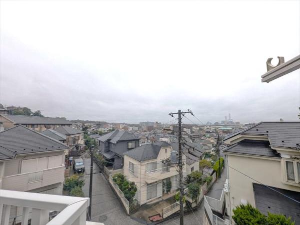 横浜市磯子区磯子７丁目の中古一戸建て