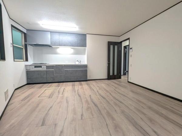 磯子区磯子７丁目　中古一戸建て