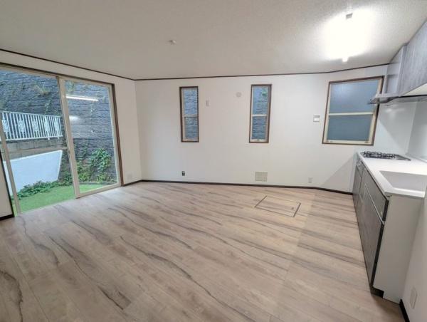 磯子区磯子７丁目　中古一戸建て