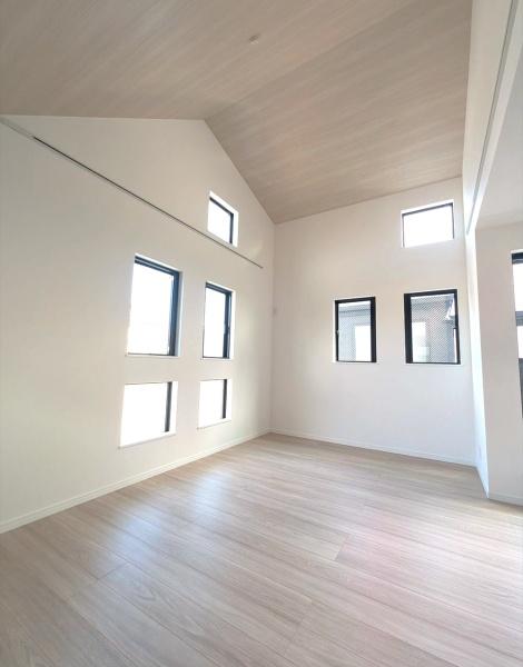 磯子区岡村２丁目　新築一戸建て全２棟Ｂ号棟
