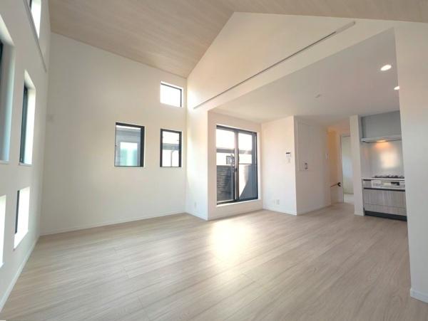 磯子区岡村２丁目　新築一戸建て全２棟Ｂ号棟