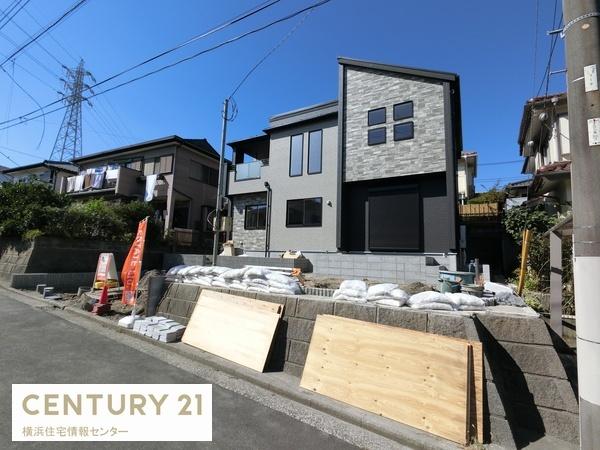 金沢区釜利谷南４丁目　新築一戸建て全１棟