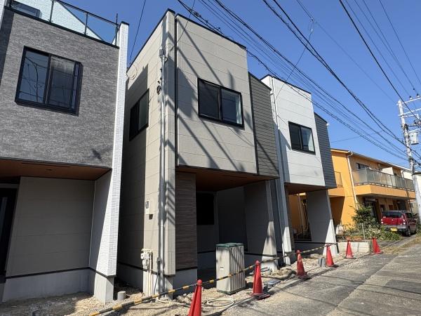 金沢区寺前２丁目　新築一戸建て全３棟３号棟