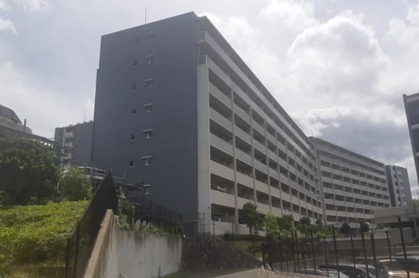 プレミスト南千里津雲台パークフロント