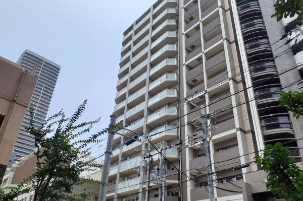 プレミスト堺筋本町ラディーナ