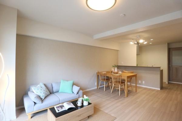 中津グランドハイツ(リビング)