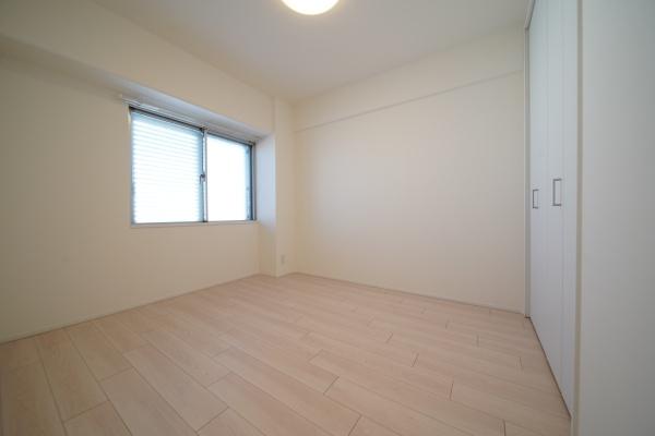 メゾンドール緑橋(洋室)