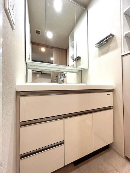 アウラ大阪上本町