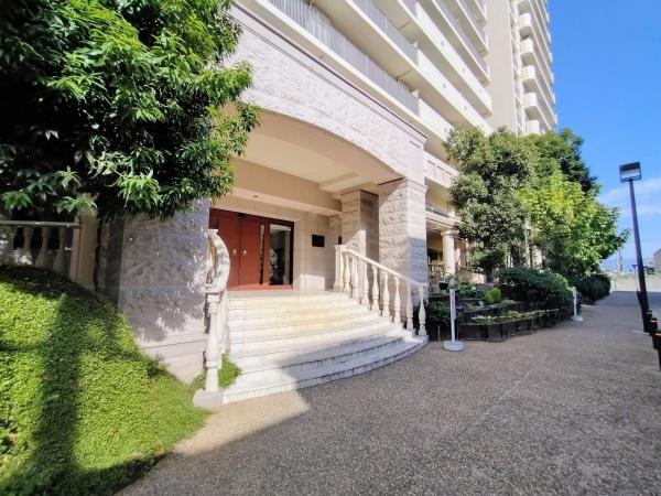 リバーガーデン森の城