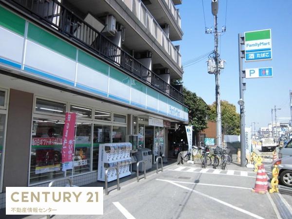 ルネ・パークプラザ(ファミリーマート島屋三丁目店)