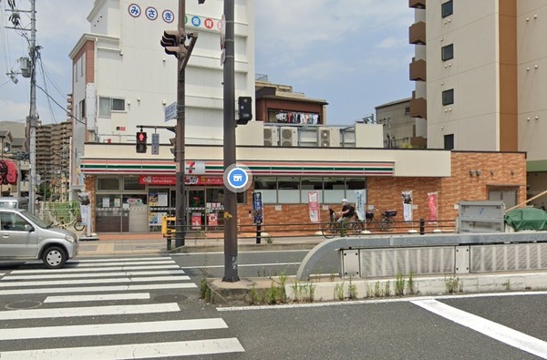 千舟リバーサイドヴィラB棟(セブンイレブン大阪佃1丁目店)