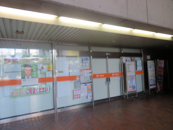 近鉄南港ガーデンハイツ22号棟(住之江南港中郵便局)