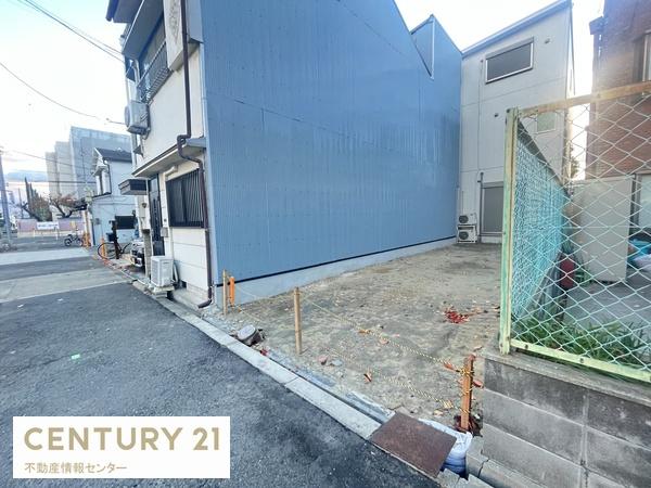 鶴町３丁目　条件付き宅地