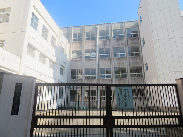 大阪ベイレジデンス(大阪市立南港北中学校)