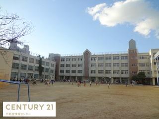 大阪市港区波除2丁目の中古一戸建て(大阪市立波除小学校)