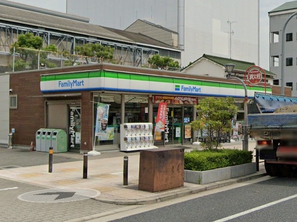 大阪市此花区春日出南2丁目の土地(ファミリーマート島屋1丁目店)