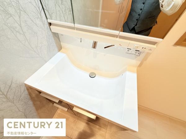 大阪市此花区伝法3丁目の中古一戸建て(洗面台・洗面所)