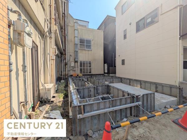 八幡屋２丁目　新築戸建
