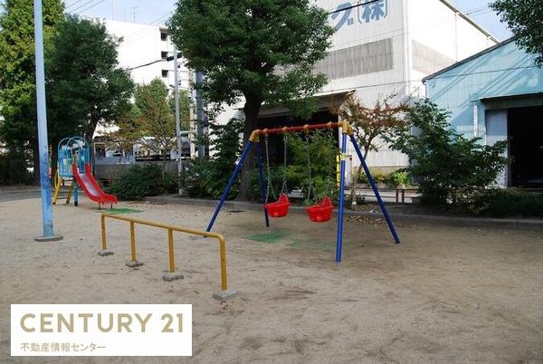 ブライトアクシス弁天町(抱月小公園)