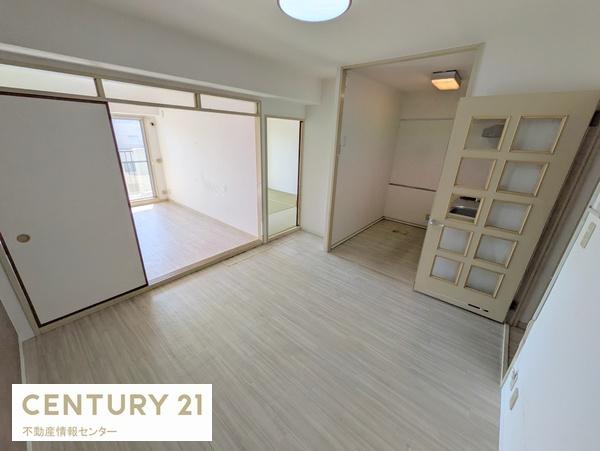 ユニハイム市岡２