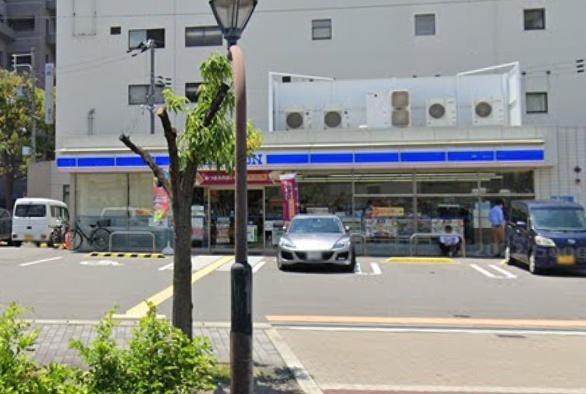 クローバーハイツ江戸堀(ローソン新町四丁目店)