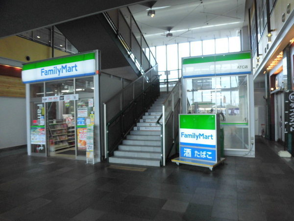 大阪ベイレジデンス(ファミリーマート ATC店)