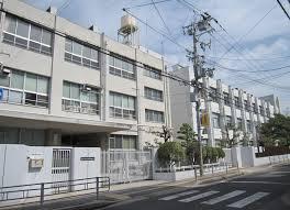 ハイツみどり木(大阪市立加賀屋中学校)