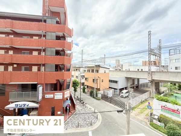 岸里東パーク・ホームズ