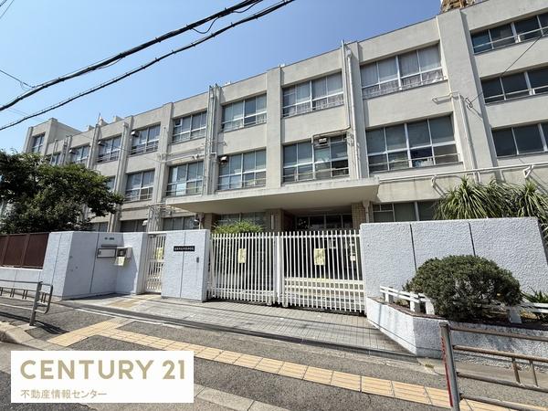 パークシティ大阪サウスガーデンズコート(加賀屋中学校)