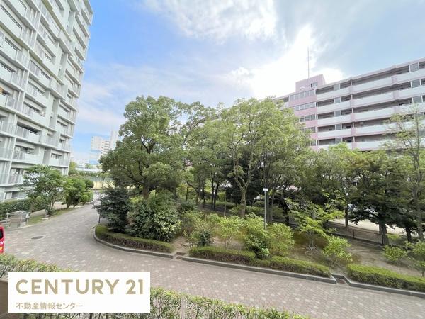 南港フローラルハイツ２２号棟