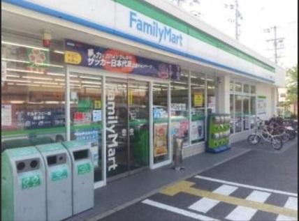 大阪市西成区松３丁目の中古一戸建て(ファミリーマート西成松店)