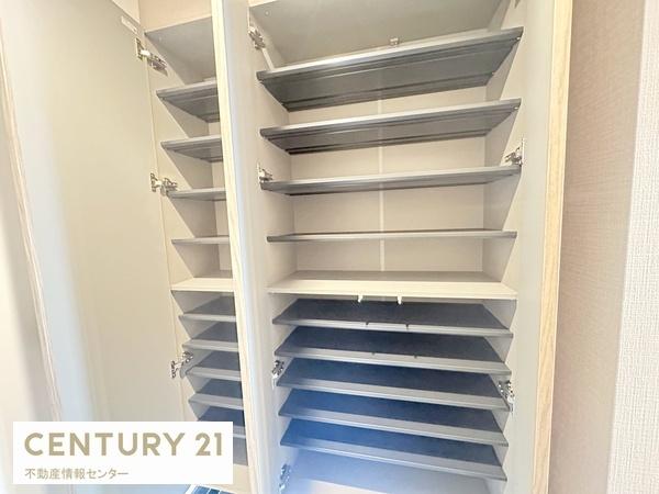 メゾンドール西九条