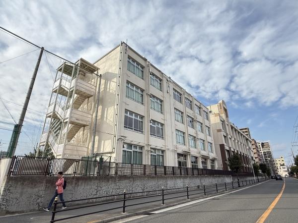 プレサンスロジェ都島本通イースト(大阪市立桜宮中学校)