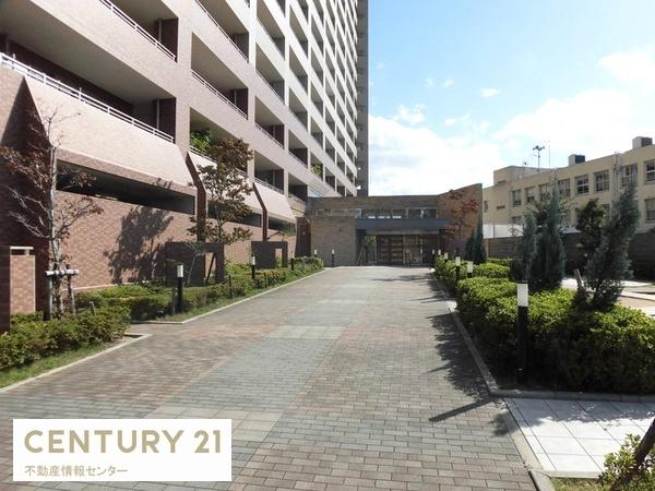 キングスクエアヴィルジア大阪