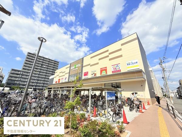 大阪市住之江区南加賀屋４丁目の中古一戸建て(マンダイ　アクロスプラザ住之江店内)