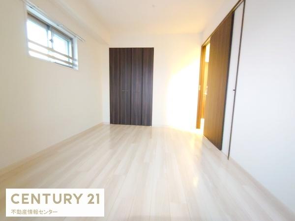 プレサンスロジェ大正SQUARE