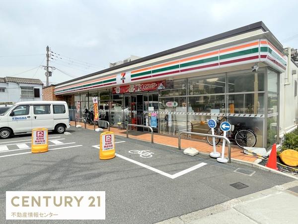 千島第１コーポ２号棟(セブンイレブン大阪千島1丁目店)
