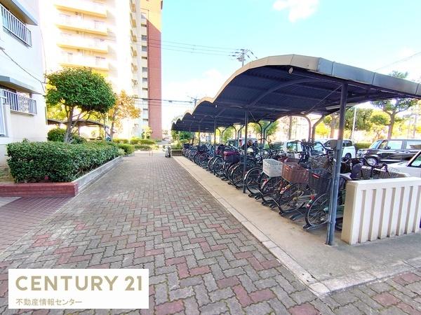 昭和山コーポ１号棟