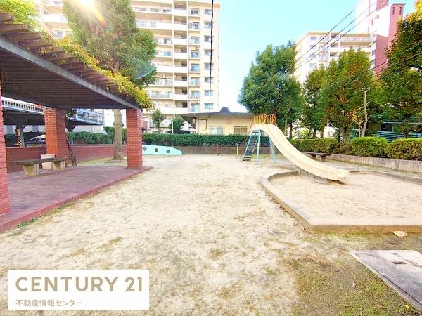 昭和山コーポ１号棟