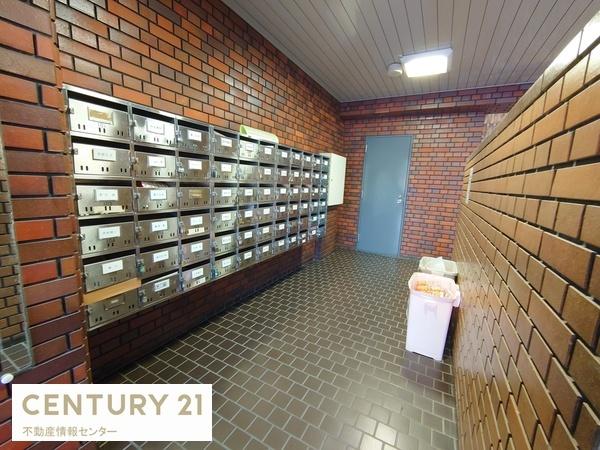 昭和山コーポ１号棟