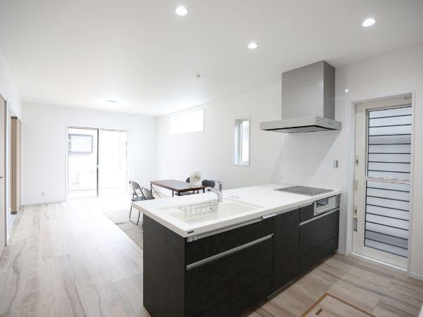 下郡中央3丁目　1号地