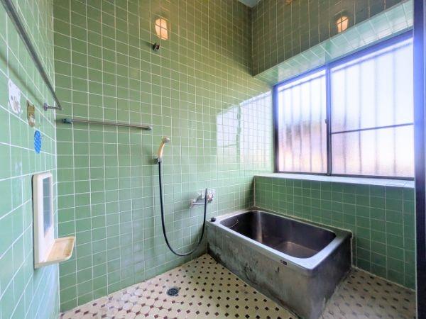 臼杵市大字江無田の中古一戸建て