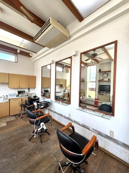 臼杵市　店舗付き住宅＋駐車場土地