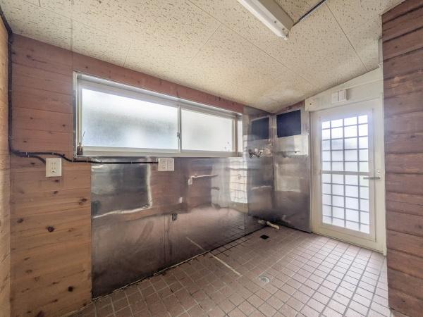 大字政所　店舗兼住宅