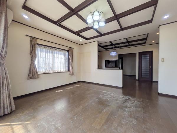 新明治5丁目　戸建