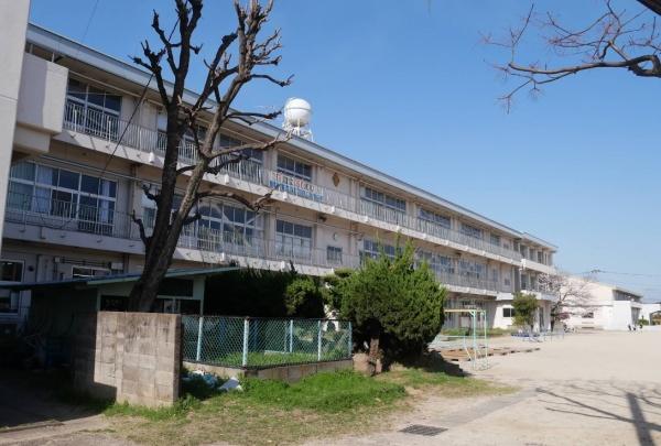 萩原第3-1号棟(大分市立東大分小学校)