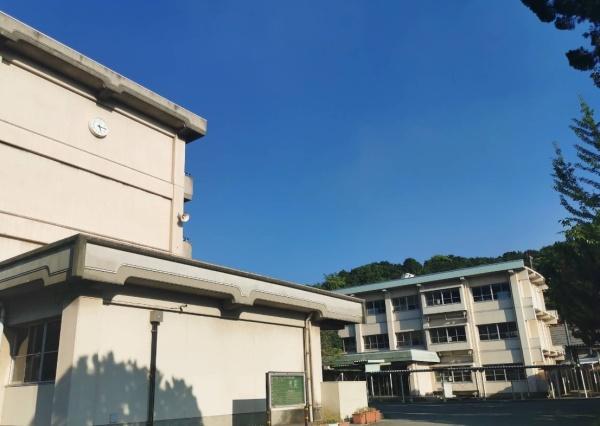 萩原第3-1号棟(大分市立城東中学校)