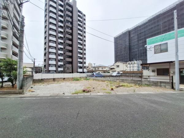 南春日　新築