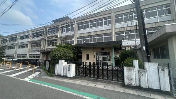 片島第3-1号棟(大分市立滝尾小学校)